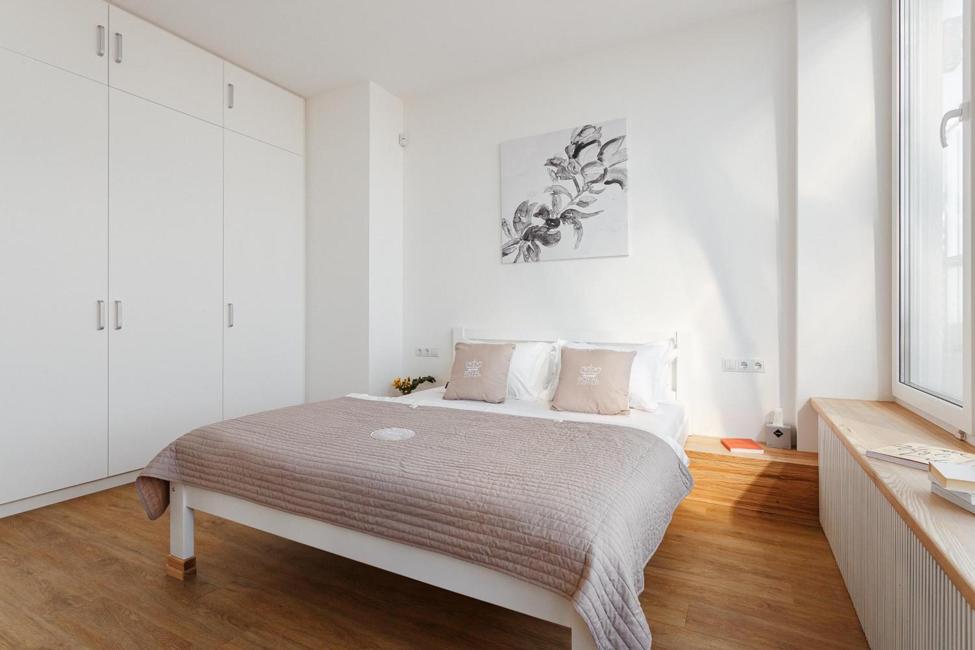 Royal Sky Apartments Odesa Habitación foto