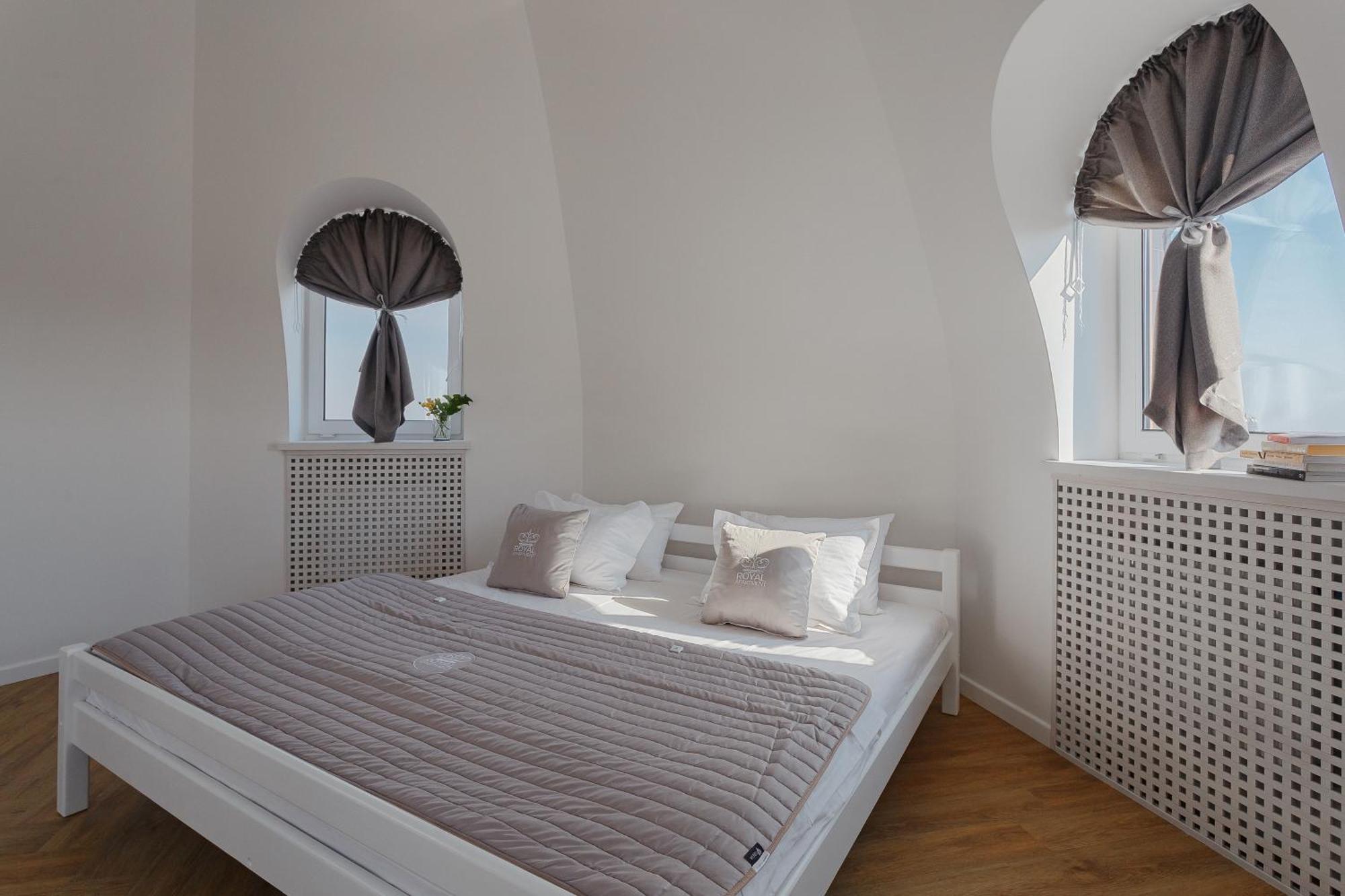 Royal Sky Apartments Odesa Habitación foto