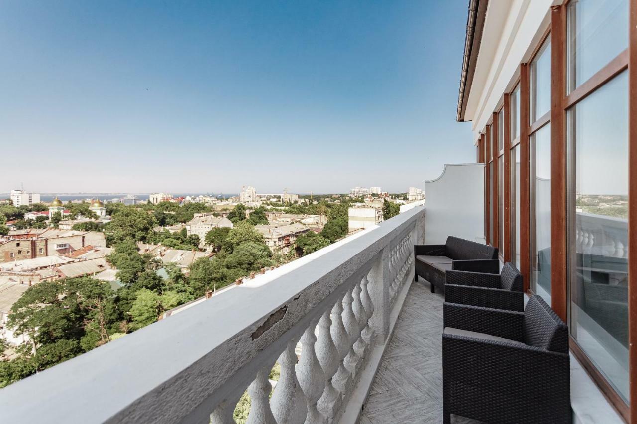 Royal Sky Apartments Odesa Exterior foto